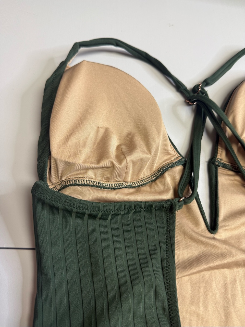 Shade & Shore Ribbed One-Piece Swimsuit in Green Size L low back cross straps - Picture 6 of 10